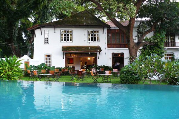 Old Harbour Hotel