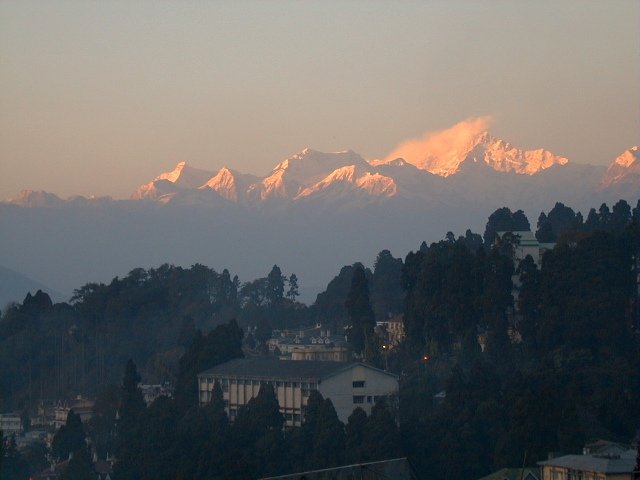 Delhi / Bagdogra – Darjeeling(93 Km & 3 Hrs)