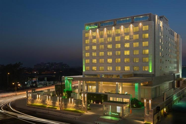 Holiday Inn