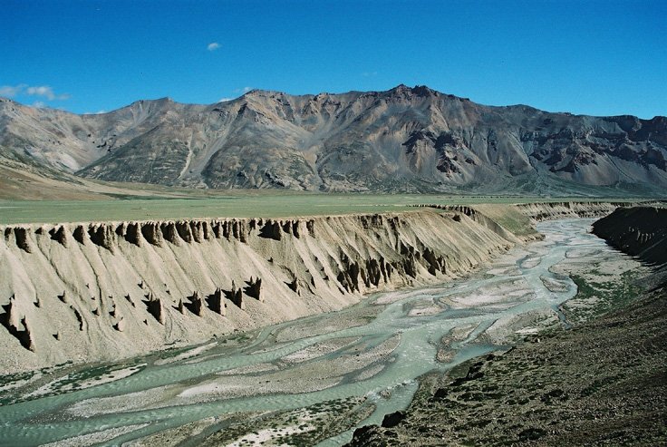Keylong – Sarchu (117 kms/ 6 hrs drive)