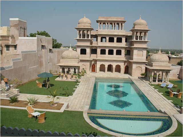 Castle Mandawa