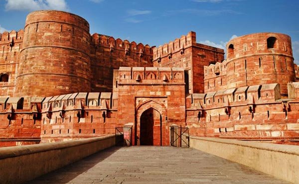 Agra – Delhi  / Depart